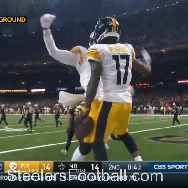 POTG-R16_EliRogers2ptConversion.00_00_07_15.Still026 Watch: Eli Rogers knots the score before halftime